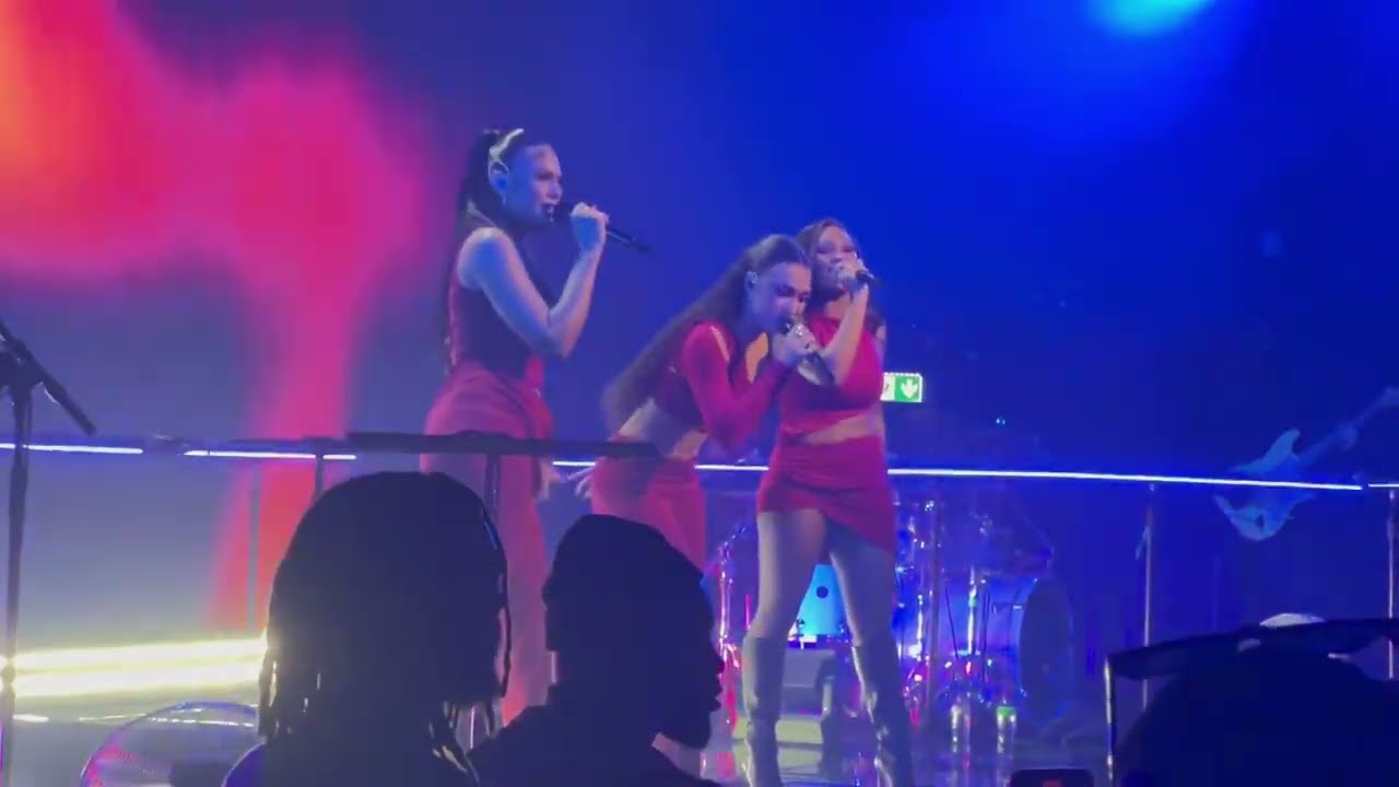 FLO Live | Night 1 | Performing Control Freak (unreleased) in London | March 30, 2023