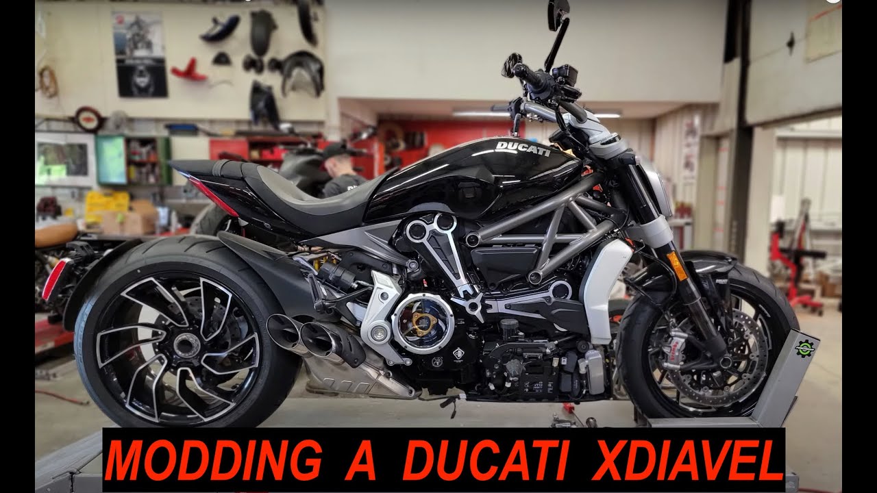 Best Ducati Mods! Installing a Ducati Diavel Clear Clutch Cover.