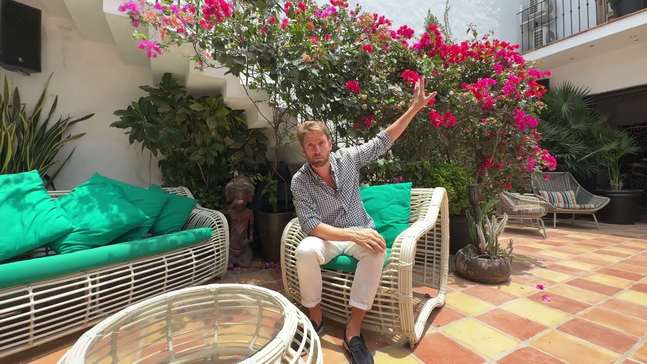 HOT NEW ROMANTIC ZONE LISTING - CASA DA LUSSO - FOR SALE!