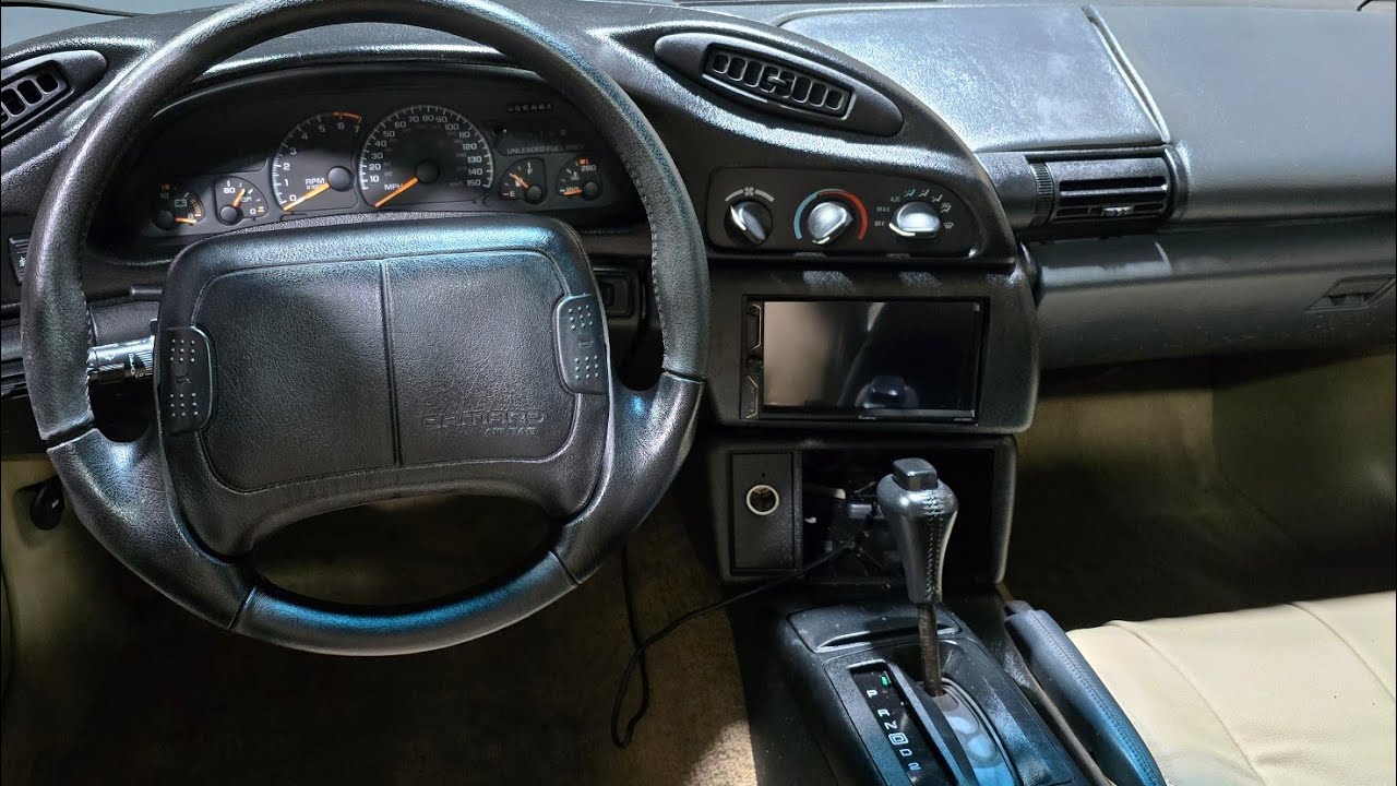 Установка навигационной системы своими руками на Camaro 95 года с использованием оборудования