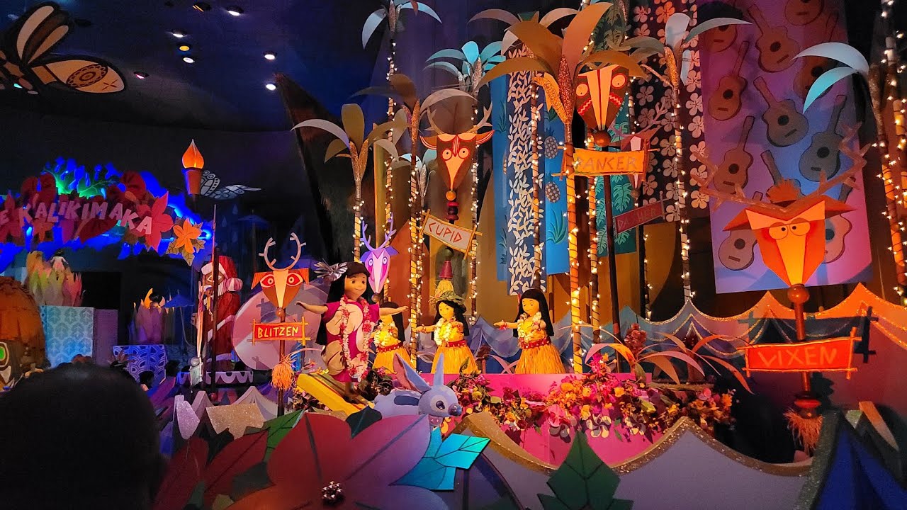 Its a Small World Holiday 2022 - Full Ride Through