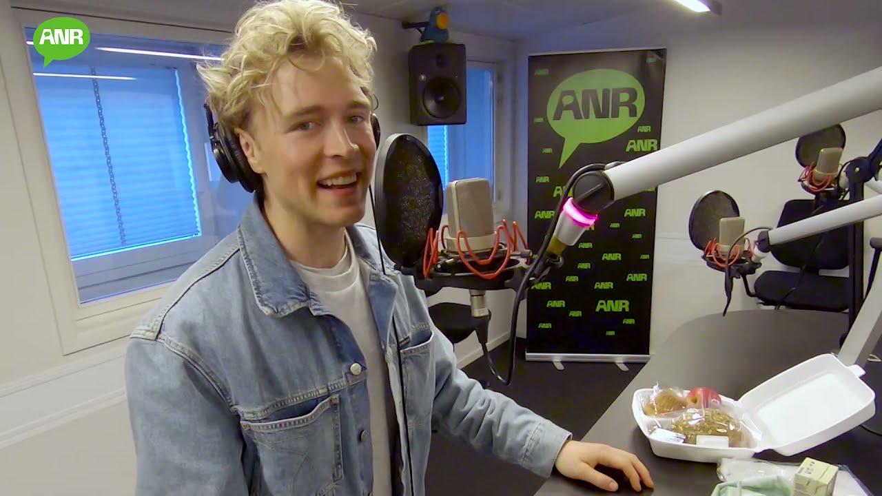 Morgenkøterne på ANR overrasker Christopher 😂