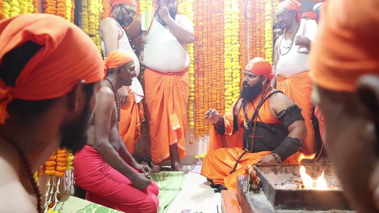 GURUMANTRA | गुरुमंत्र देताना गुरु जितेंद्रनाथ | BADEBABA | KANIFNATH | MAHADEV | JITENDRANATH |