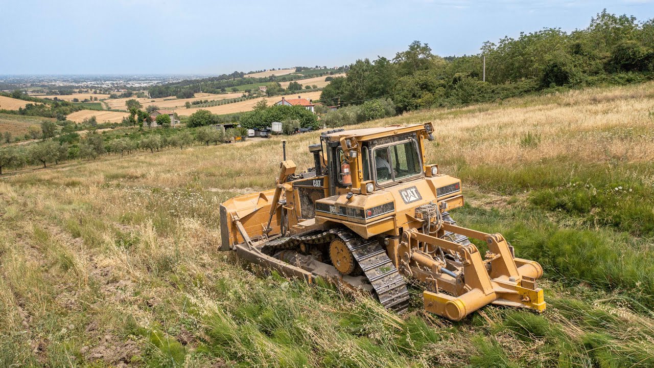 Подготовка к новому винограднику на склоне холма с AgForm 3D🍇 CAT D6R XL