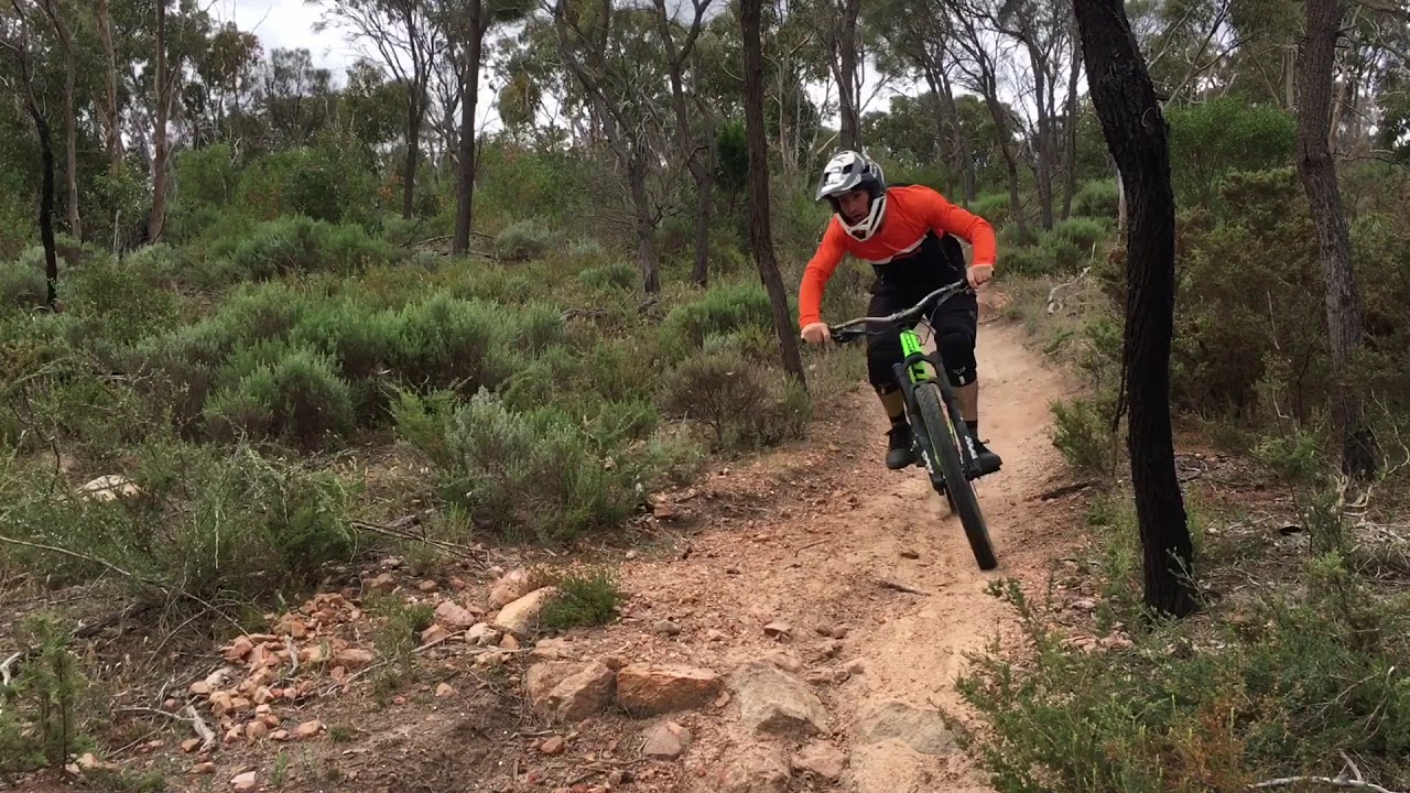 2018 Reign Adv 1 vs 2015 Reign 1, Anstey Hill