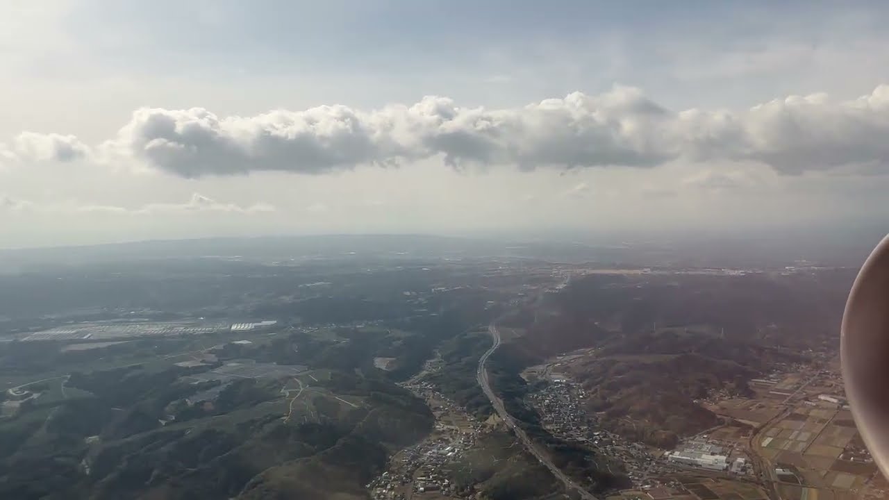20260306 ANA1261 静岡〜新千歳（右側）