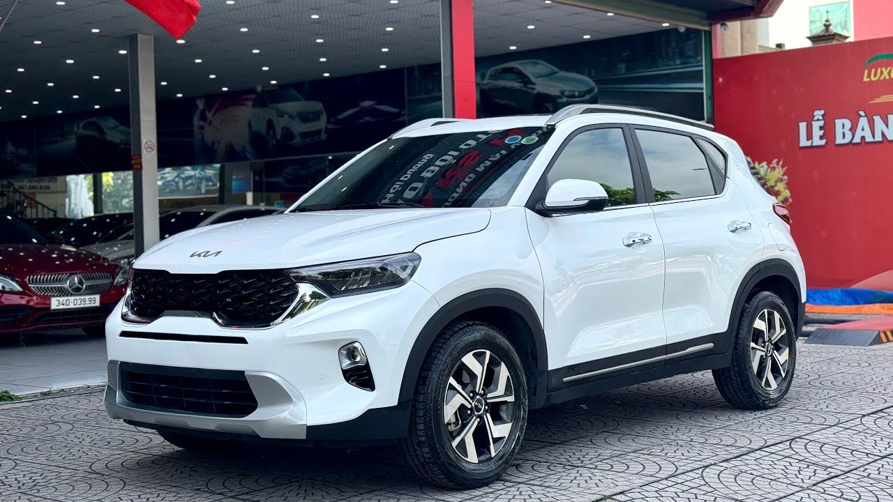 Về th&ecirc;m Kia Sonet sx 2023 bản 1.5premium t&agrave;i ch&iacute;nh nh&ocirc; 500tr lh 0978607555