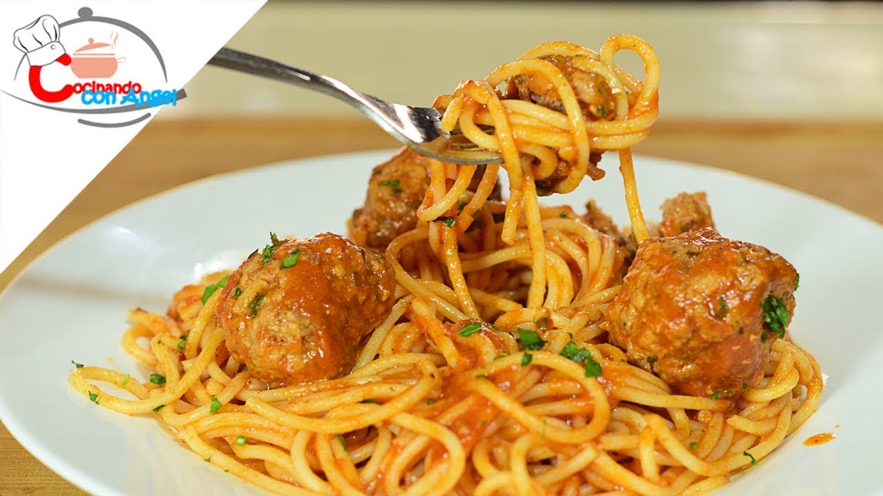 Espagueti con Albóndigas