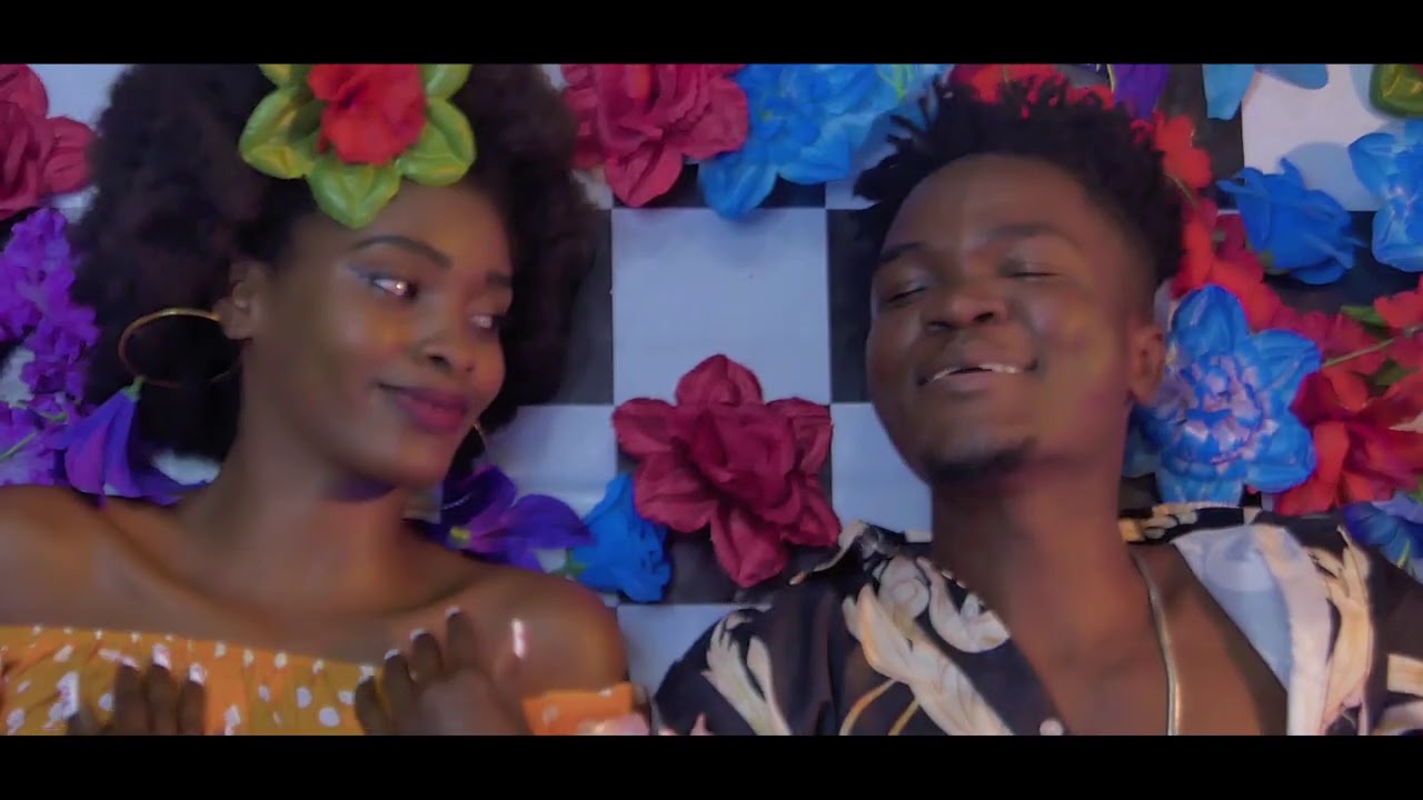 Browning T Adelinda (clip officiel)