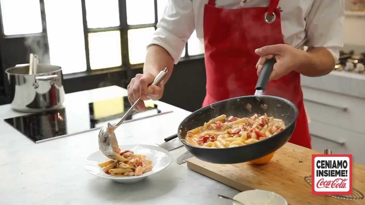 Penne con salmone, finocchietto e arance
