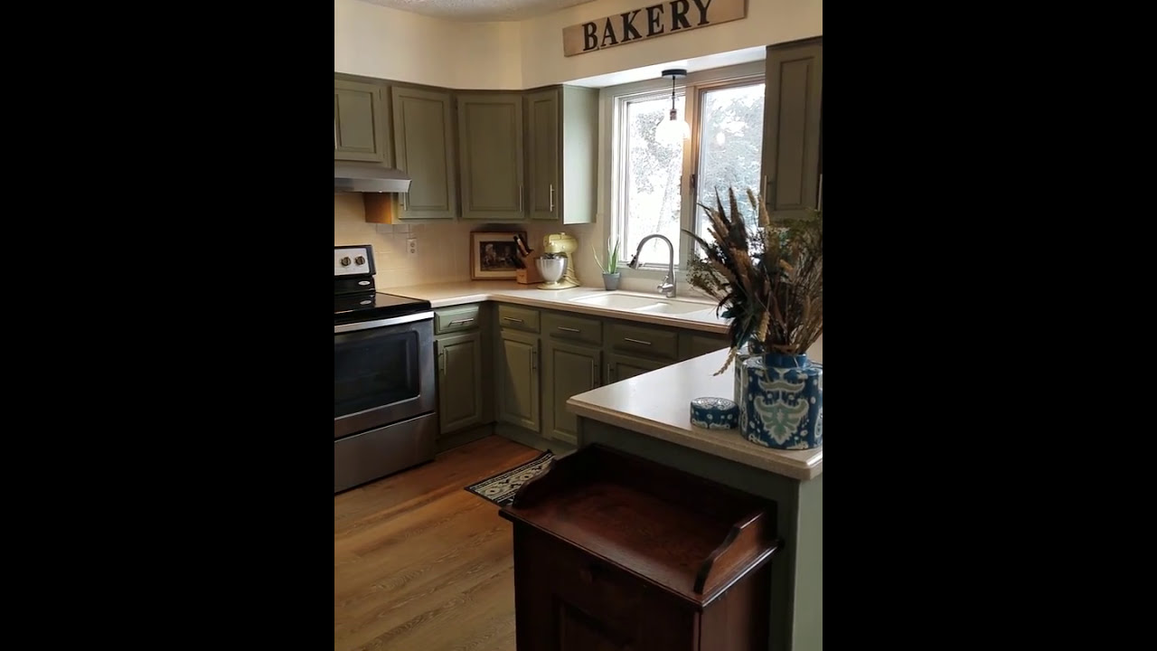 DuPont Corian Countertop Review (after living with it for 6 months)