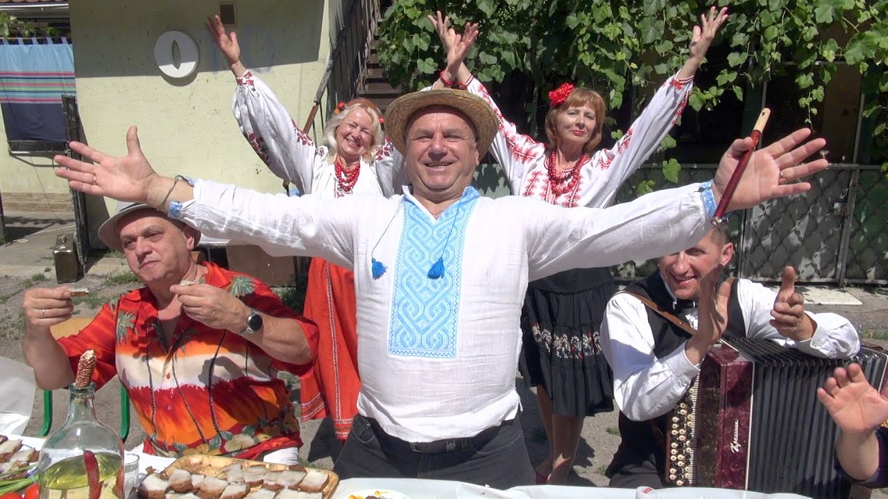 Мансы одесского дворика (2 серия)