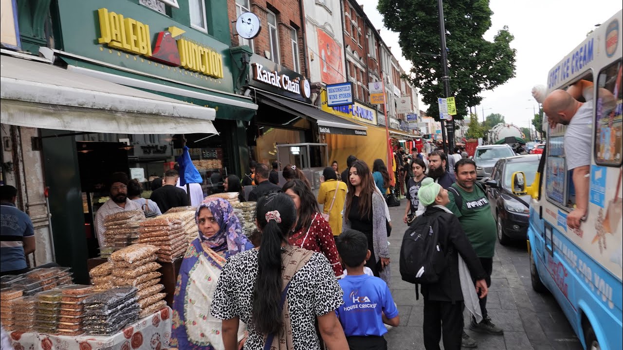 Walking on London's Mini Punjabi Sikh & Pakistan Street in Southall | The Broadway on Eid Day (2023)