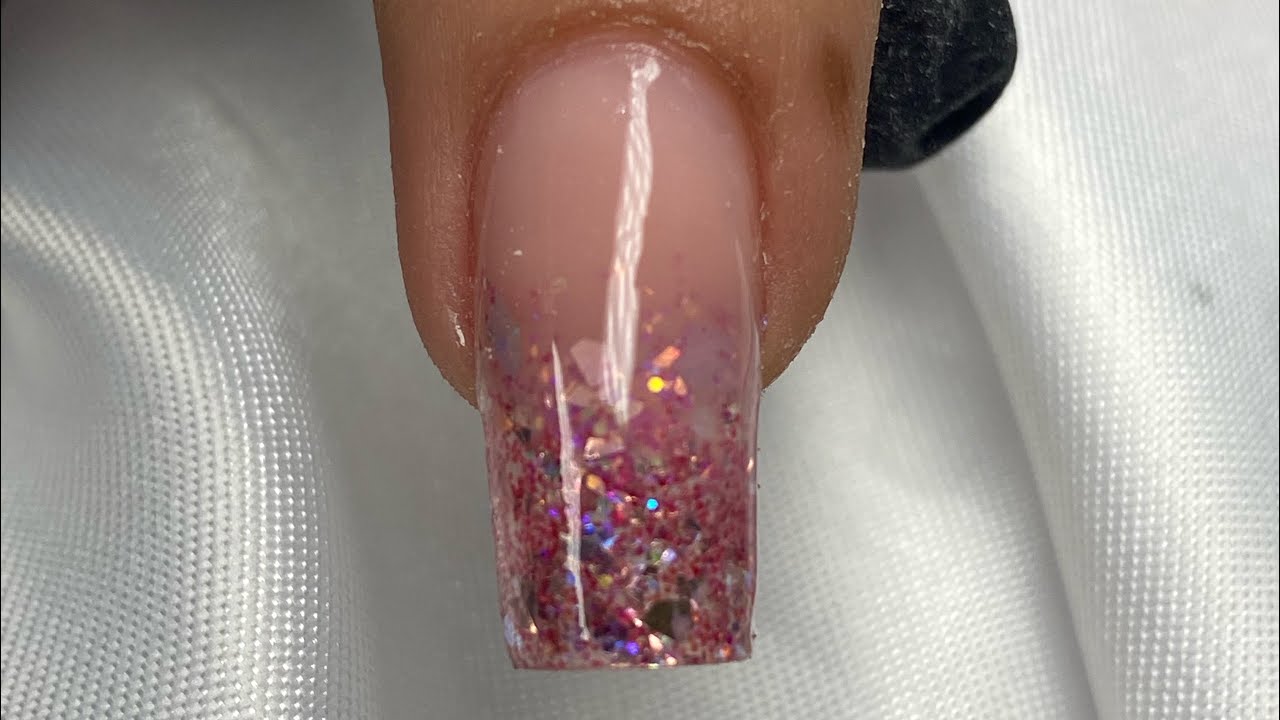 Curso de Unha de Gel - Aula NAIL ART Babyglitter - Naturalidade perfeita