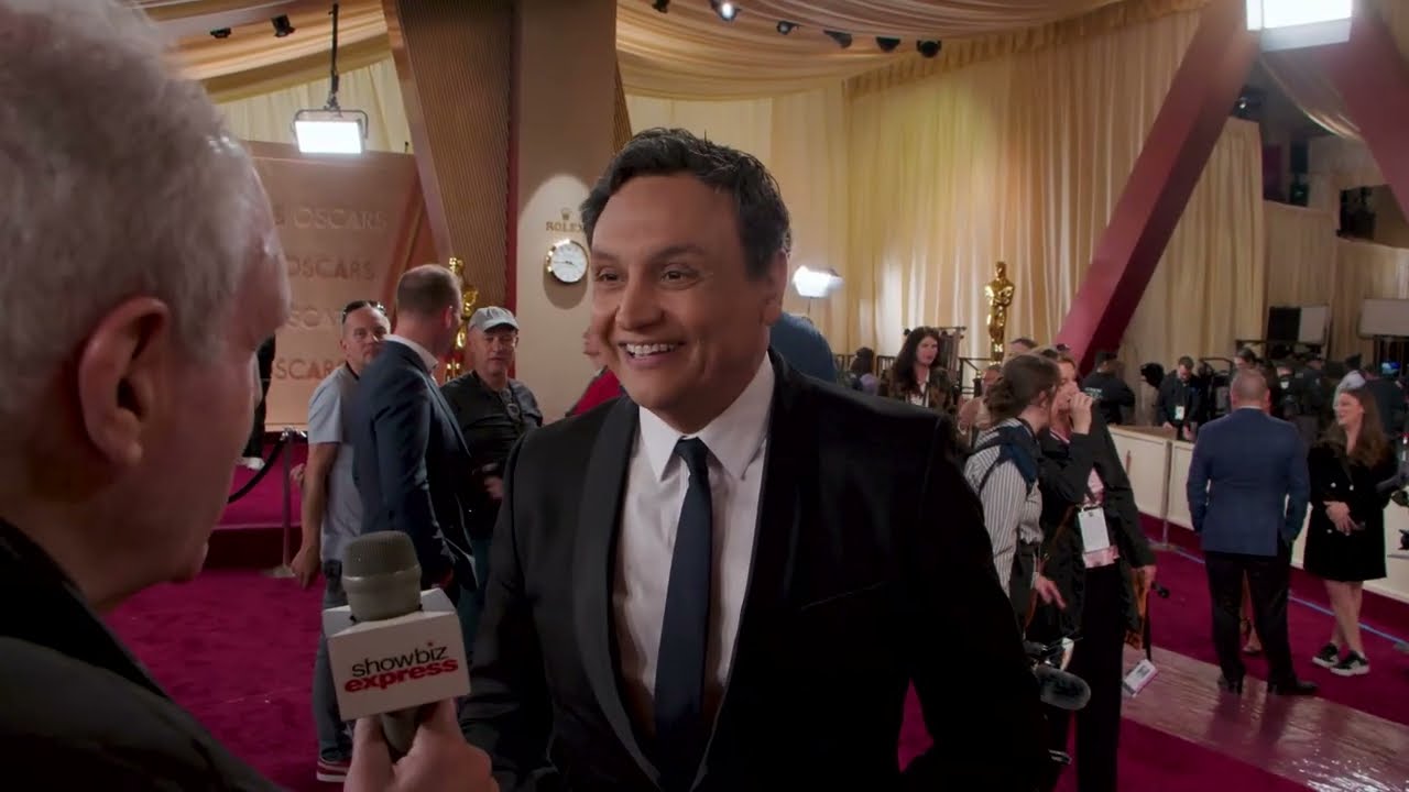 Red Carpet Revelations: Ross Crystal Talks Oscars with Ramzy Malouki