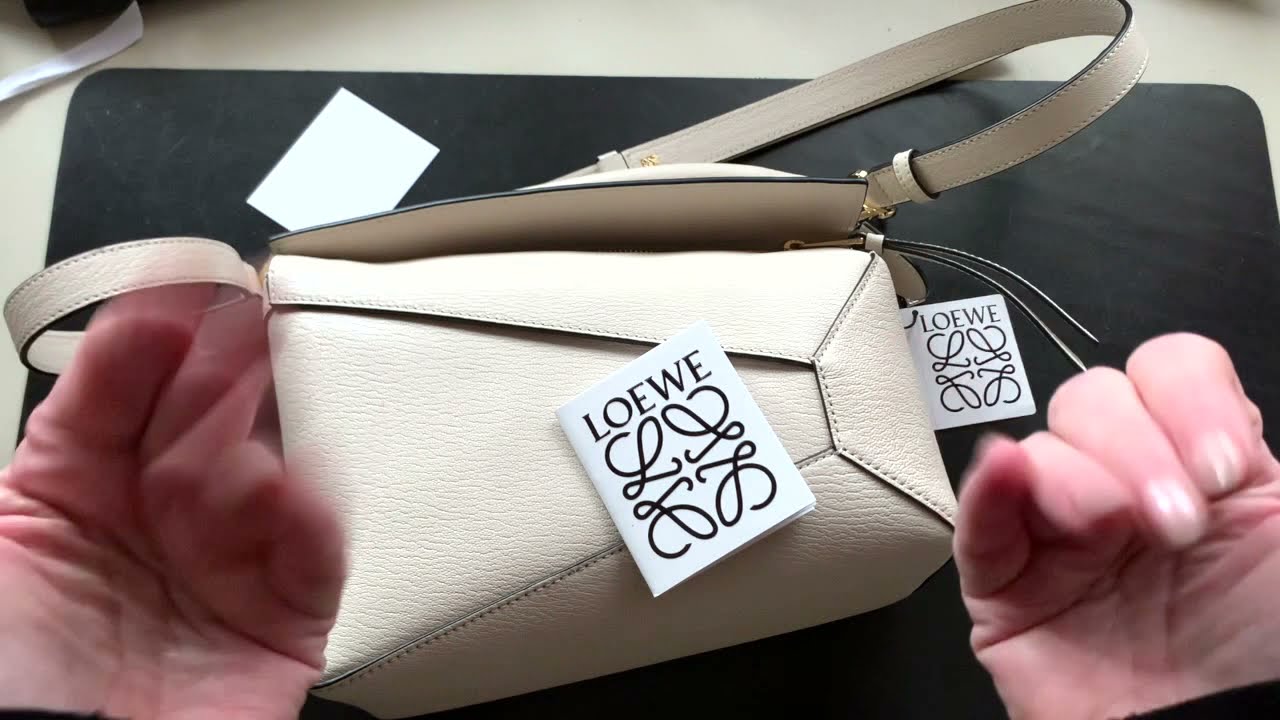 UNBOXING LOEWE SMALL PUZZLE BAG EDGE