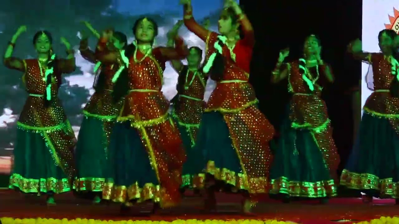 KAJARI FOLK DANCE |KAISE KHELE JAIBU SAAWAN ME KAJARIYA| TRADITIONAL UP FOLK DANCE |SAWAN GEET |SFPS