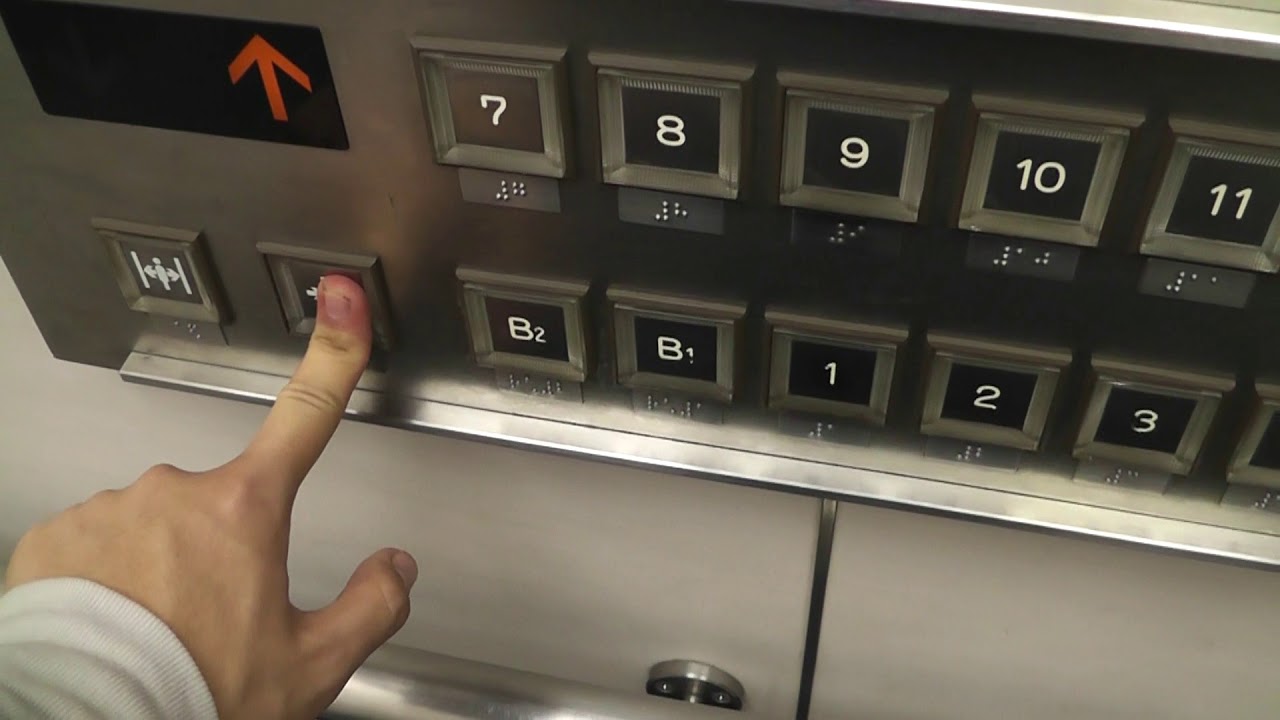 豊橋市役所のエレベーター　5基まとめ