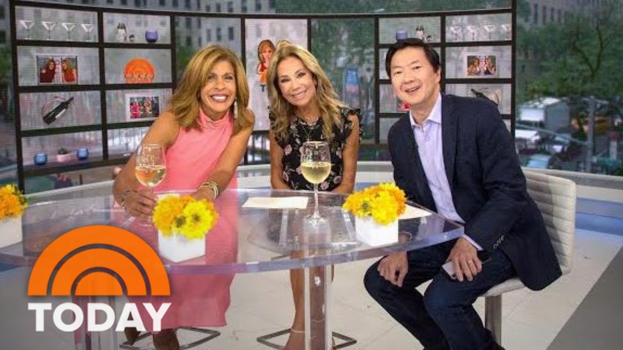 Celebrity Swipe! KLG And Hoda Dig Into Ken Jeong&rsquo;s Phone | TODAY