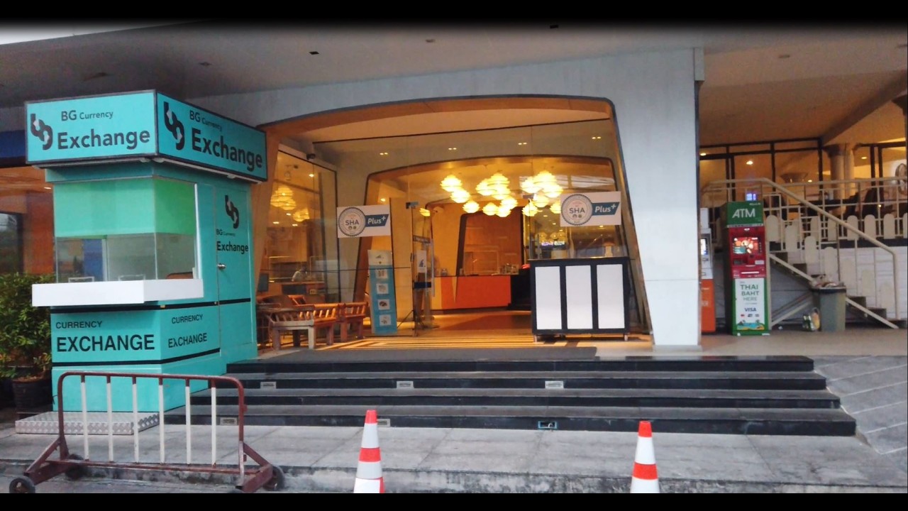 Flipper Lodge Hotel and Room tour - Soi 8 Pattaya