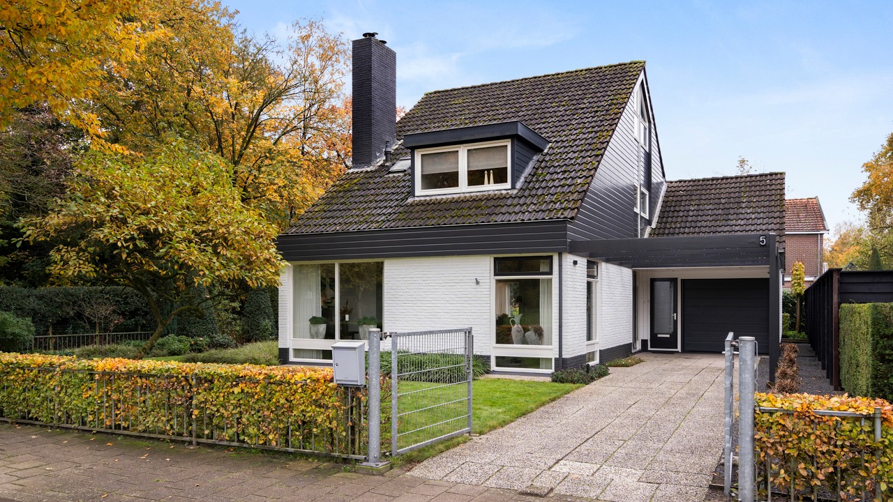 Royale, vrijstaande woning aan de bosrand met vrij uitzicht | Maaike van Doorn Makelaar
