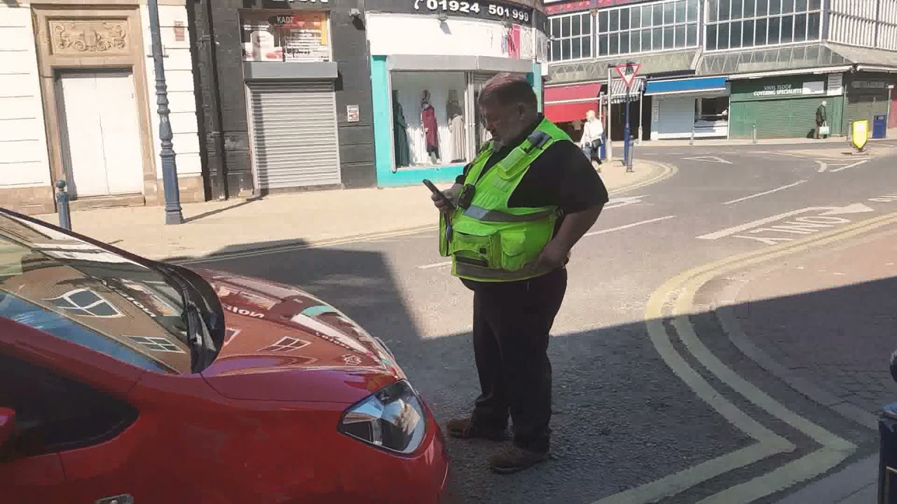 How to Get Rid Of A Parking Enforcement Officer in less than a minute