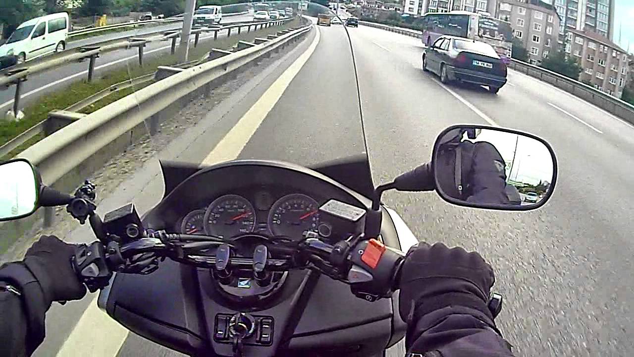 Honda Forza 300 2015