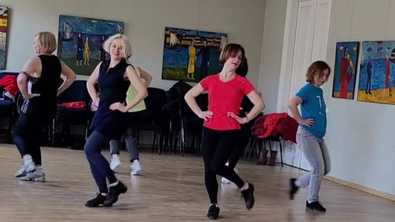 Chorba Romanit Israeli folk dance, choreographer Ilan Swisa