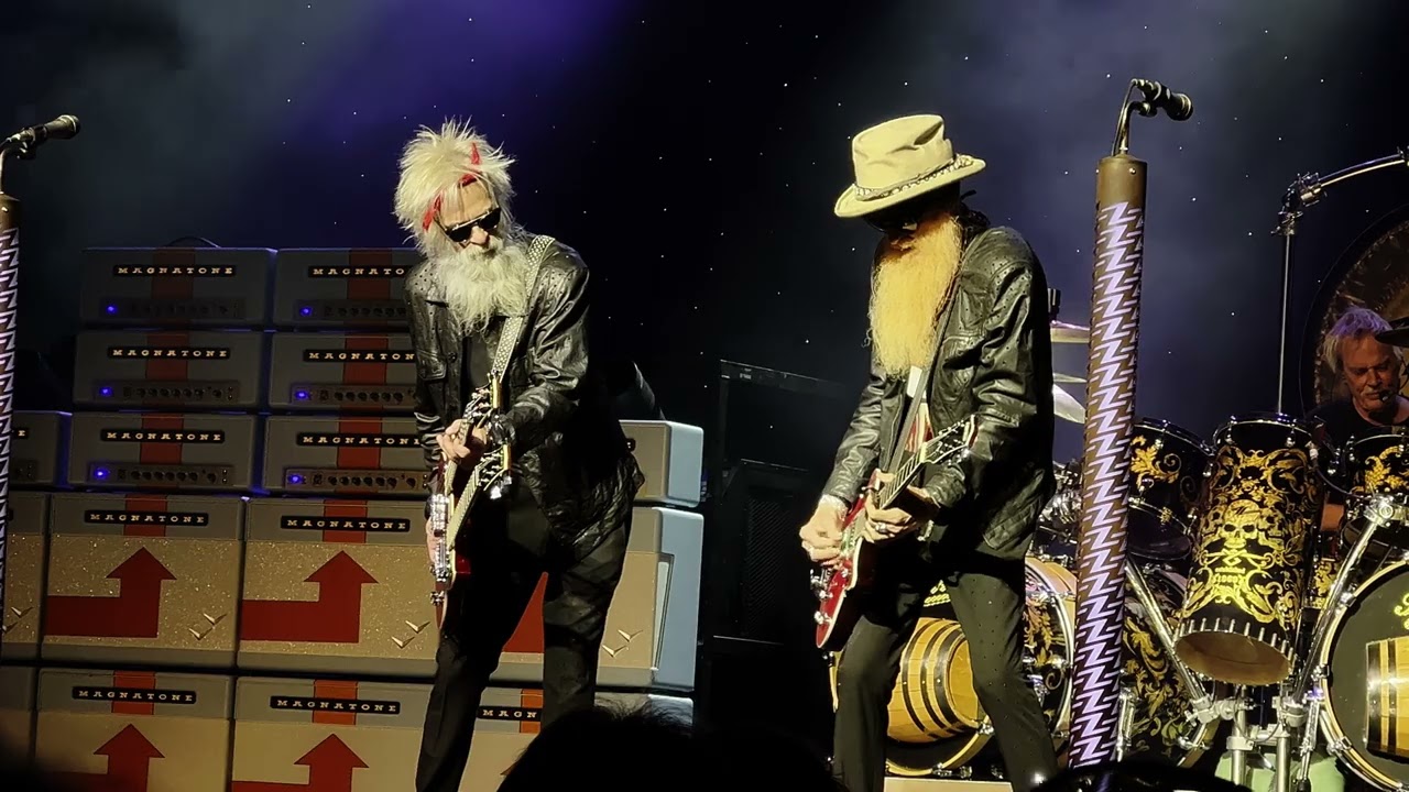 ZZ TOP - Just Got Paid - Live - 2023 - April 12, Omaha