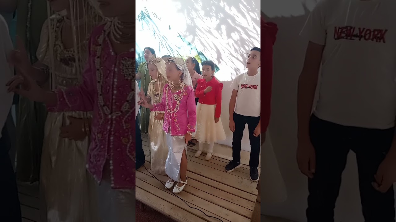 صاحب الصوت الشجي وبراعم بلدية الفحول ولاية تلمسان.