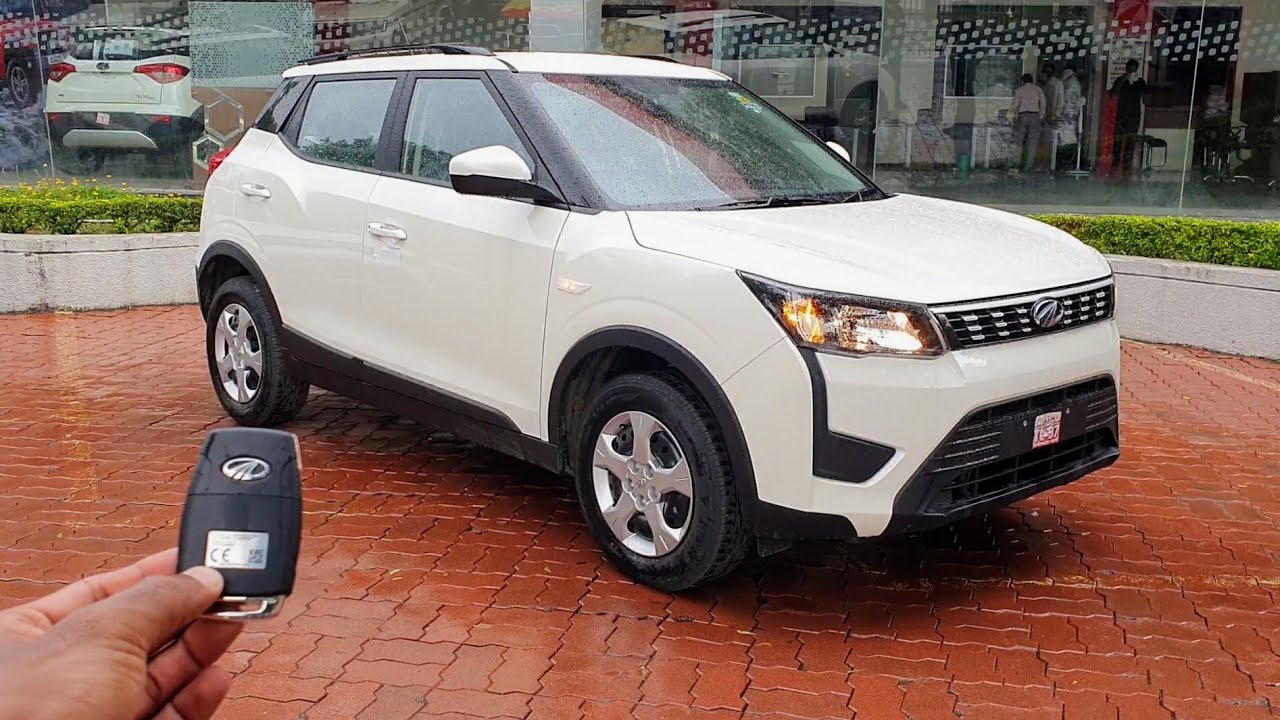2020 Mahindra xuv300 W6 ₹ 8.98 | 2020 Detailed Review