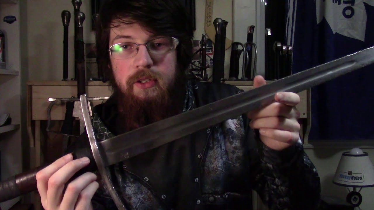 VB Technique Feder Review + Thoughts on Schiltless Swords