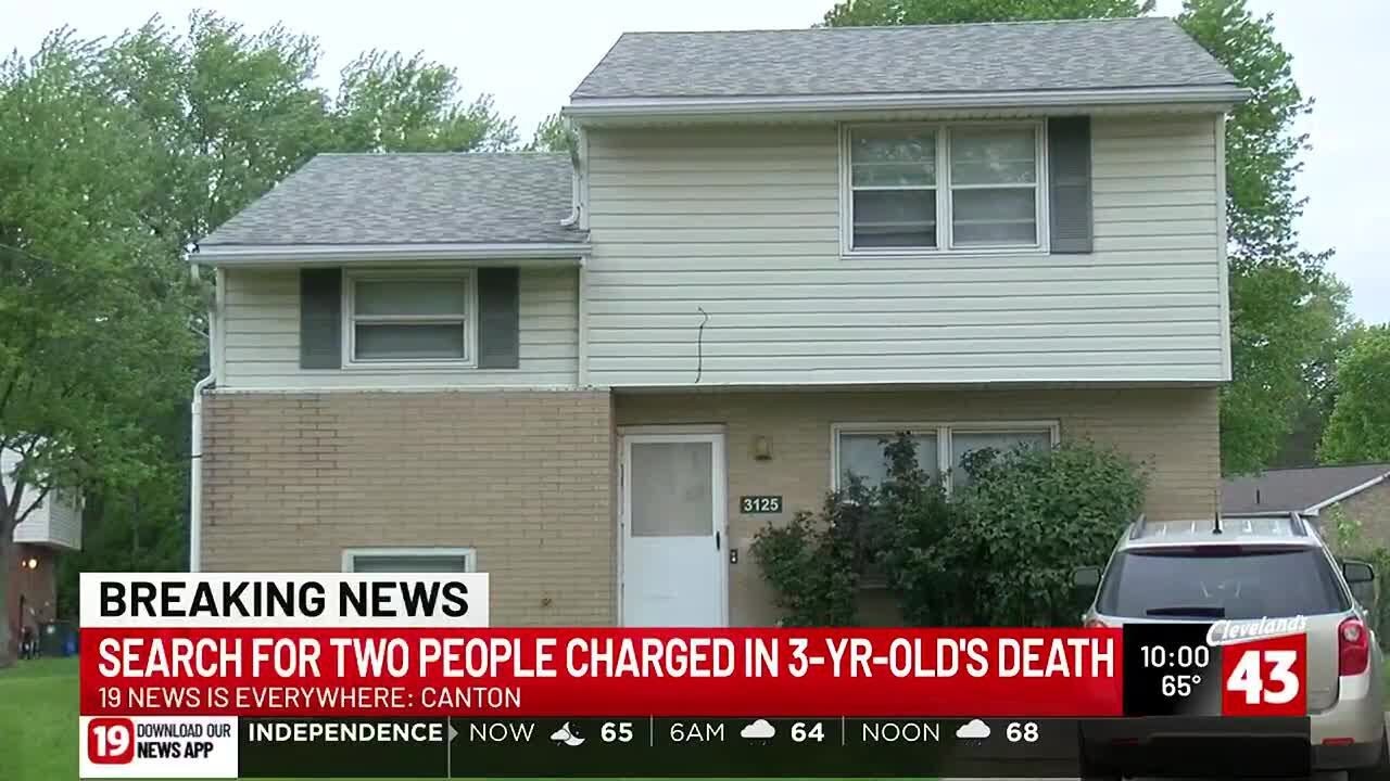 Canton parents wanted for death of their child: police