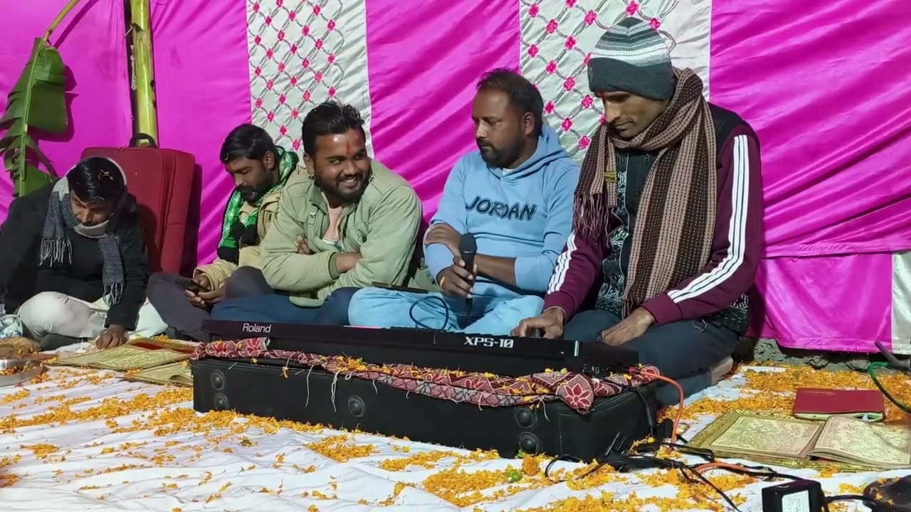लाखों पापी तार दिए सुनते है सरकार एक छोटी सी अर्जी मेरी कर लेना स्वीकार 
