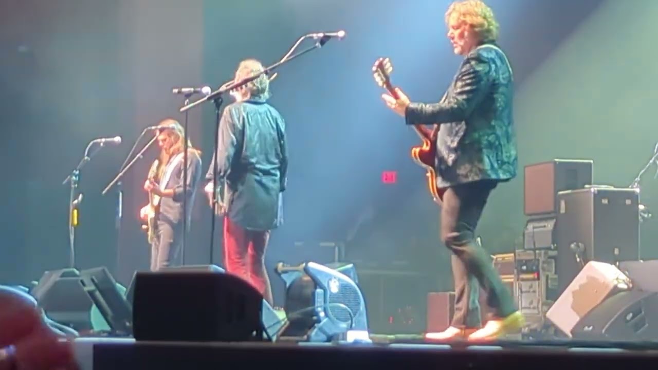 Black Crowes 