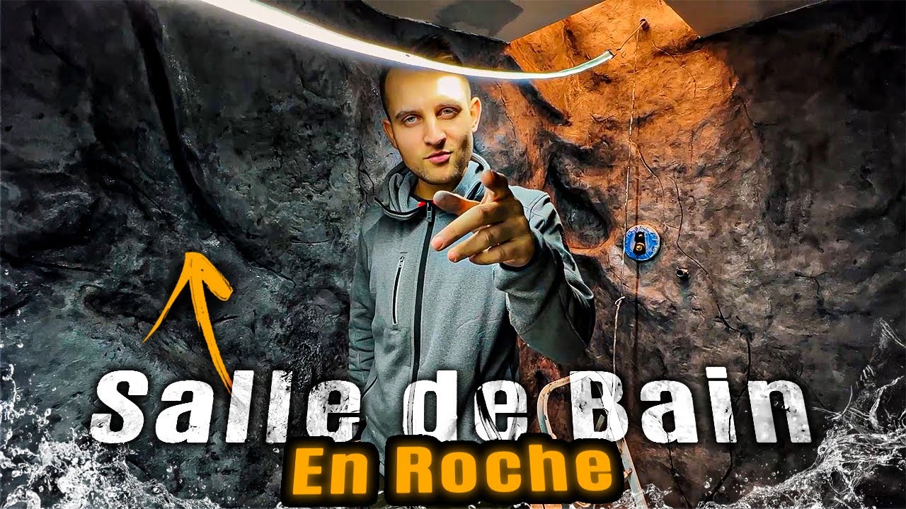 UNE SALLE DE BAIN DANS UN ROCHER ! - ( On pose le carrelage ! )