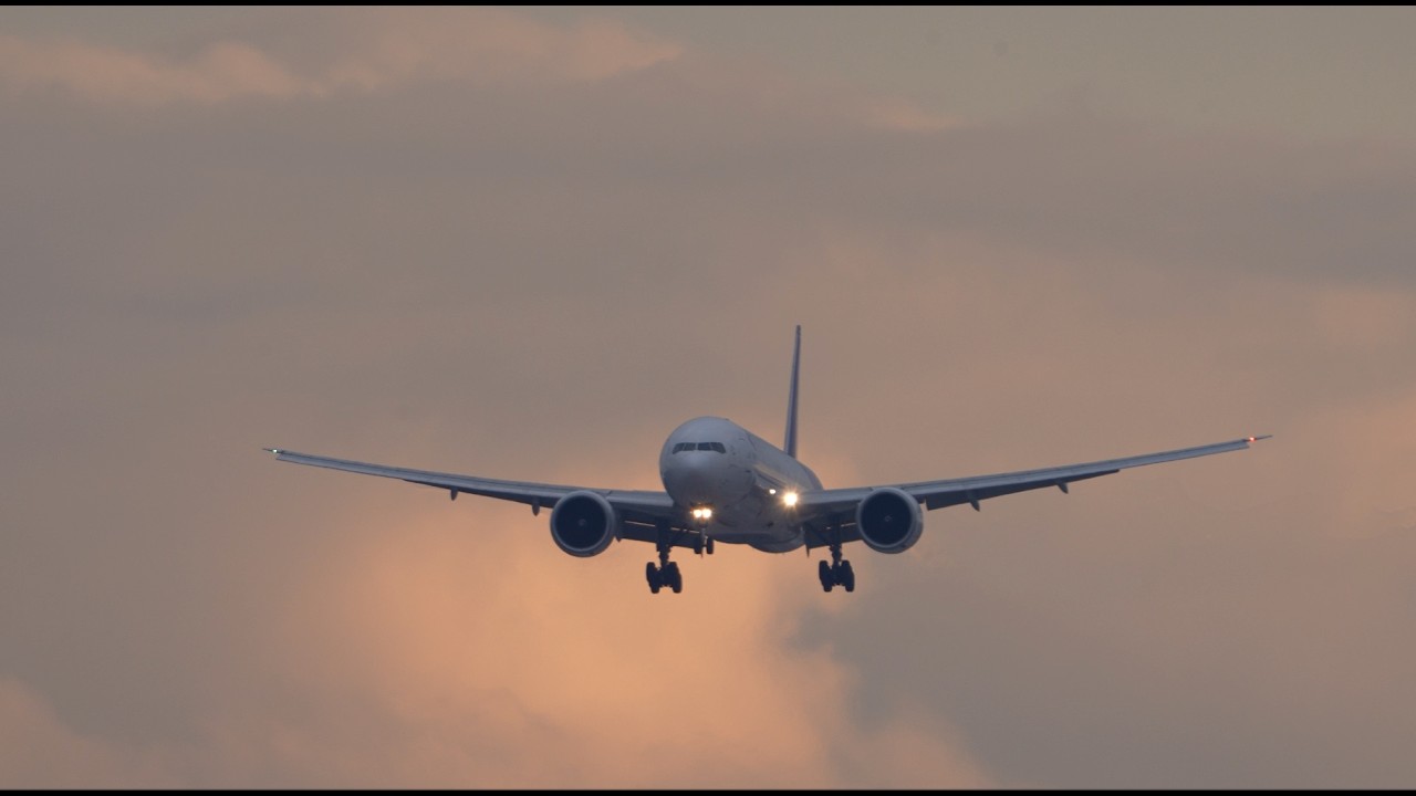 #planespotting#narita Japan. 34R#arrivals American#b777 Thai#b777   JAL#b787 , edited with music.
