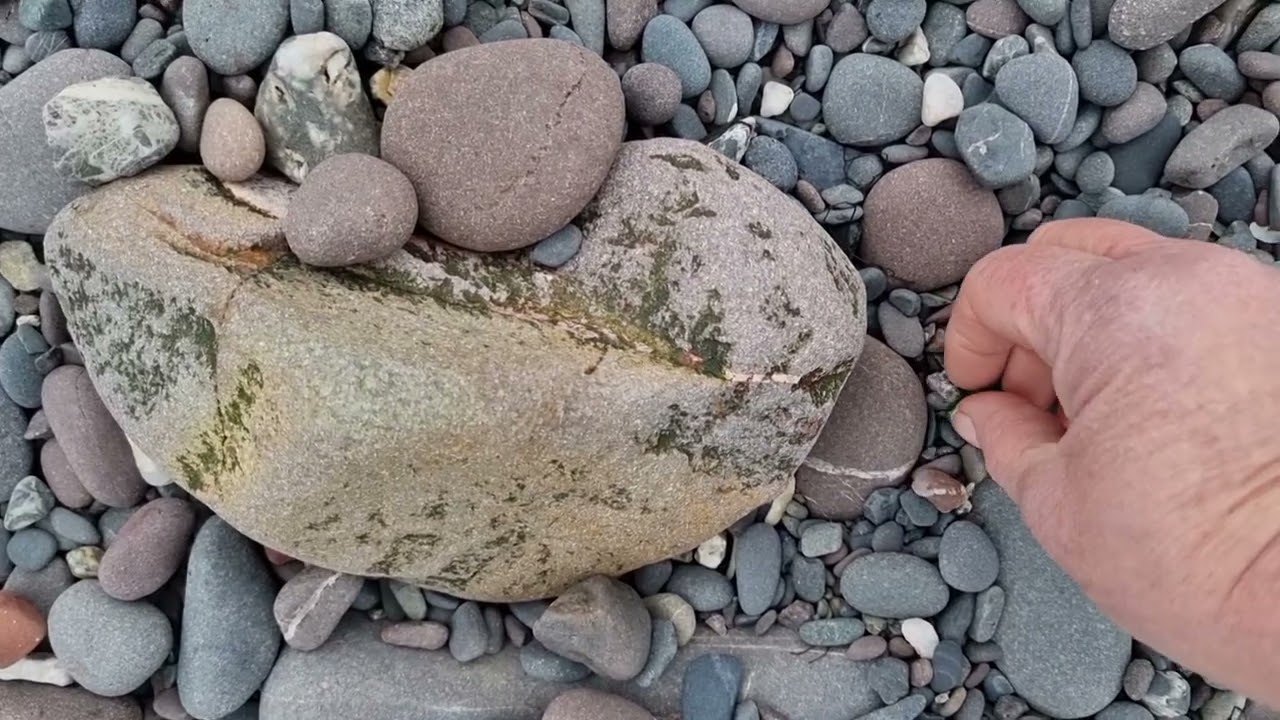 Sea Glass Ireland beachcombing for seaglass on Secret Beach 27th February 2023