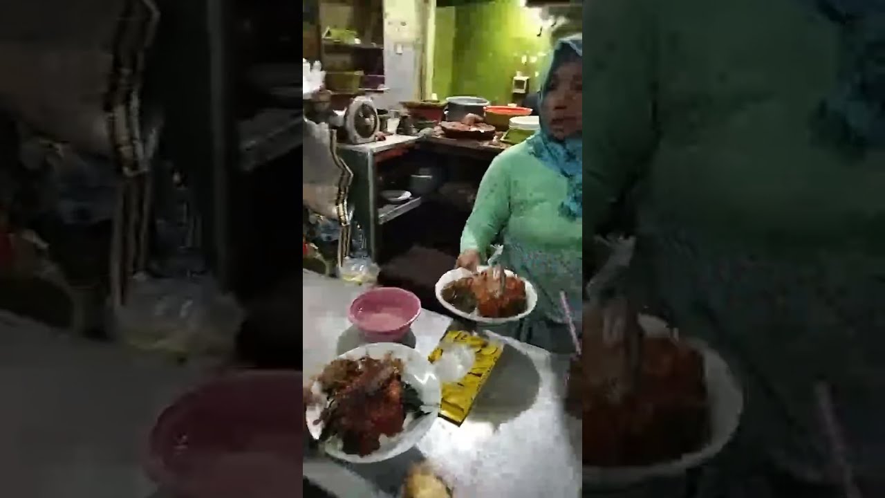 Kulinta Chanel sedang live sekarang! Sambelan mb ju wonokromo