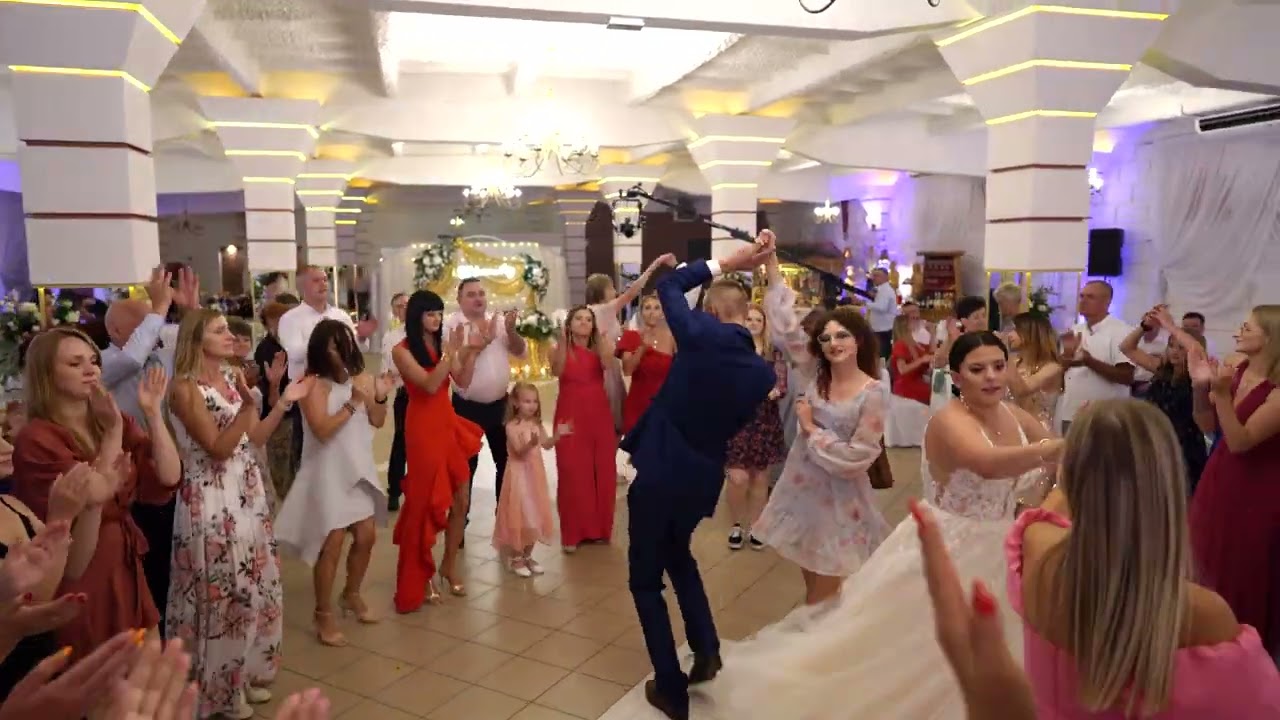 PIEKNA MLODA / Dj Sovin / Patrycja i Paweł / Biesiadnik Węgr&oacute;w