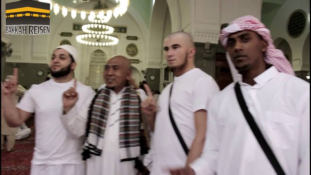 Zu Besuch bei Masjid Quba | Die erste Moschee im Islam (Medina) | Bakkah Reisen