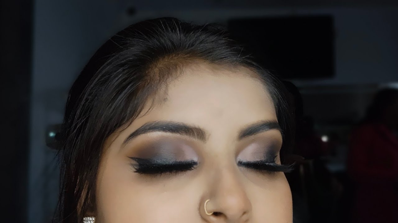 Eyeshadow tutorial for beginners 