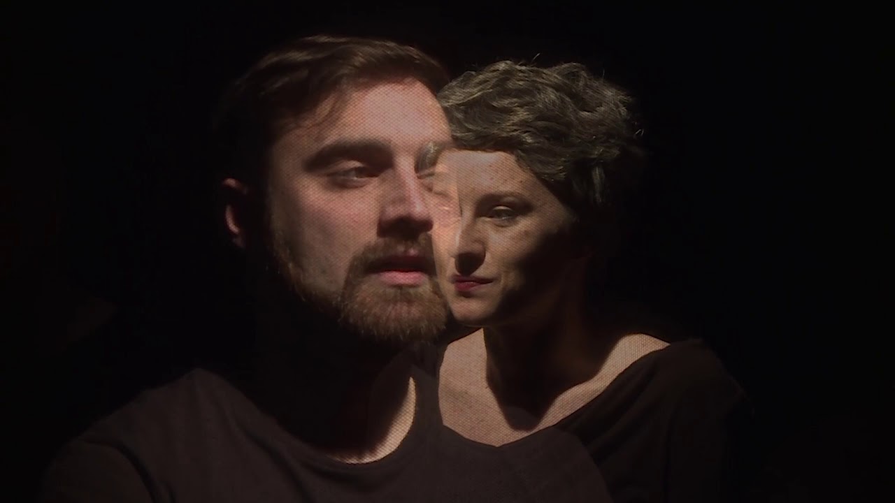 Trailer: POVEȘTI DE DRAGOSTE LA PRIMA VEDERE