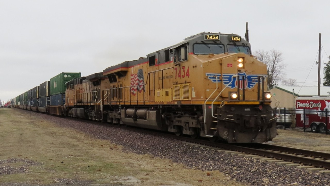 Union Pacific Intermodal at Chenoa, IL - Mar. 7, 2026