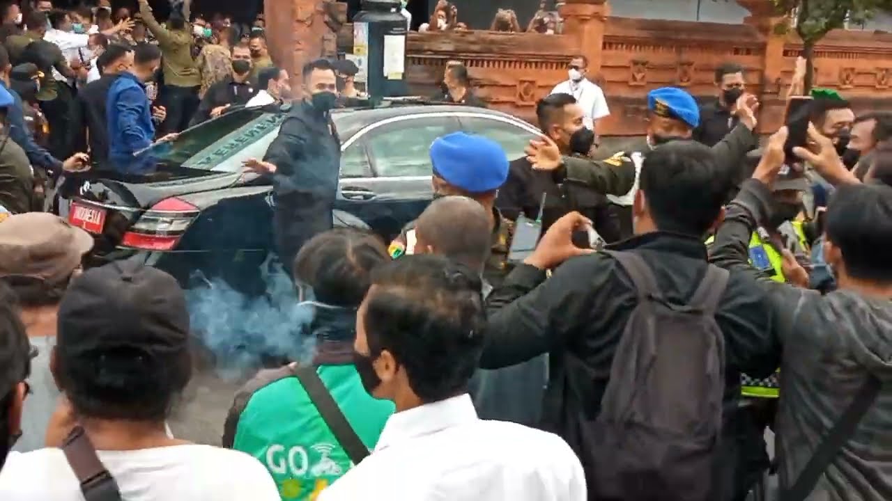 Kunjungan Presiden RI, Joko Widodo ke Pasar Tradisional Kereneng Denpasar, Bali