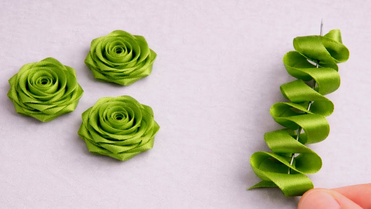 Trending Cute Mini Rose / Baby Ribbon Flowers craft / Ribbon Rose making with Needle