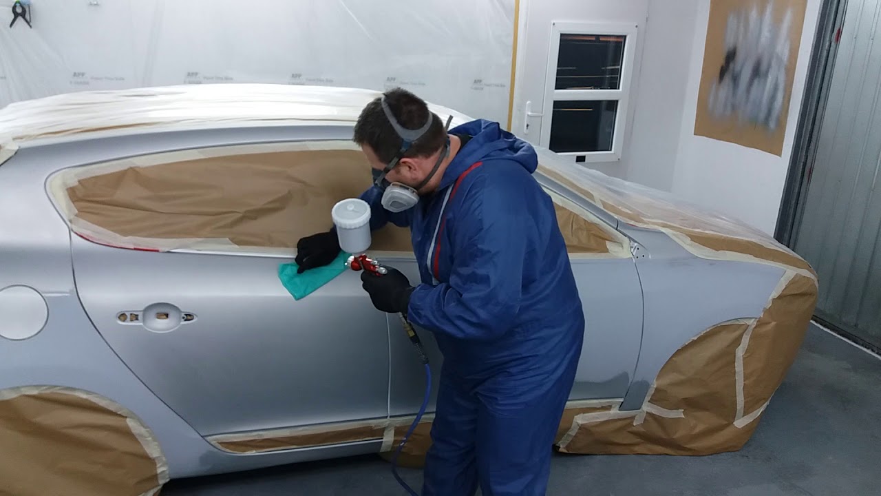 Renault Megan -Przygotowanie-Lakierowanie cz3 Renault Megan painting part3
