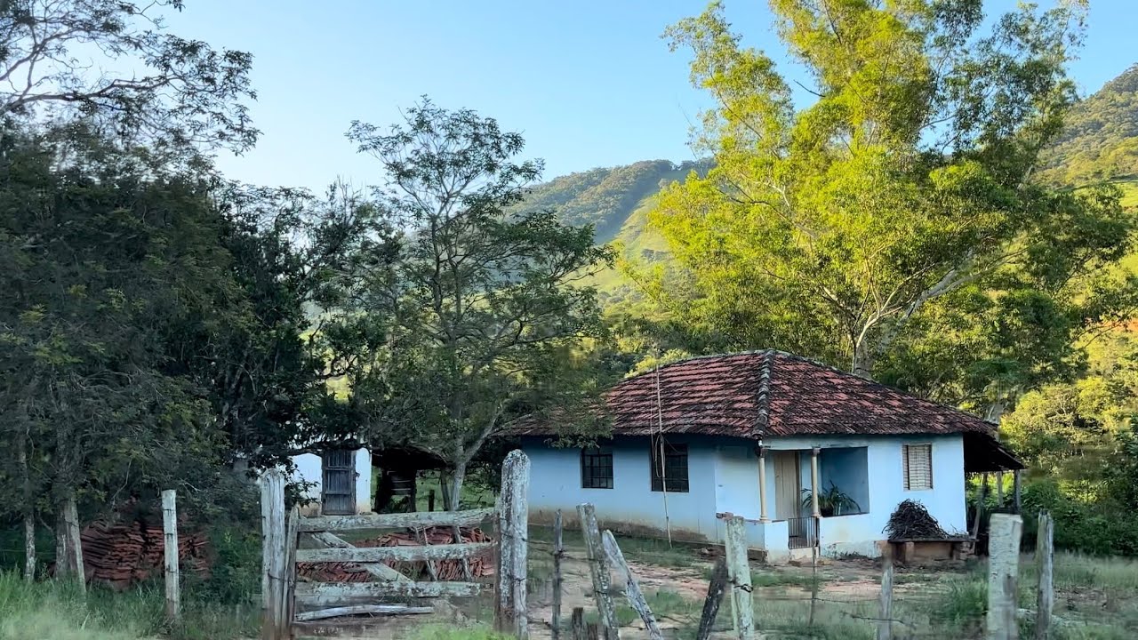 Minas Sobre Duas Rodas: Onde a Vida é Simples e a Paisagem é Linda