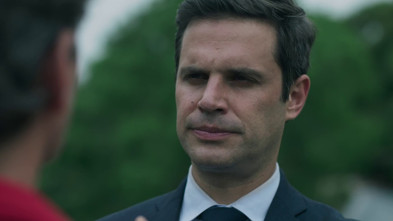 Mark Tacher plays the role of Alejandro Alcala in 