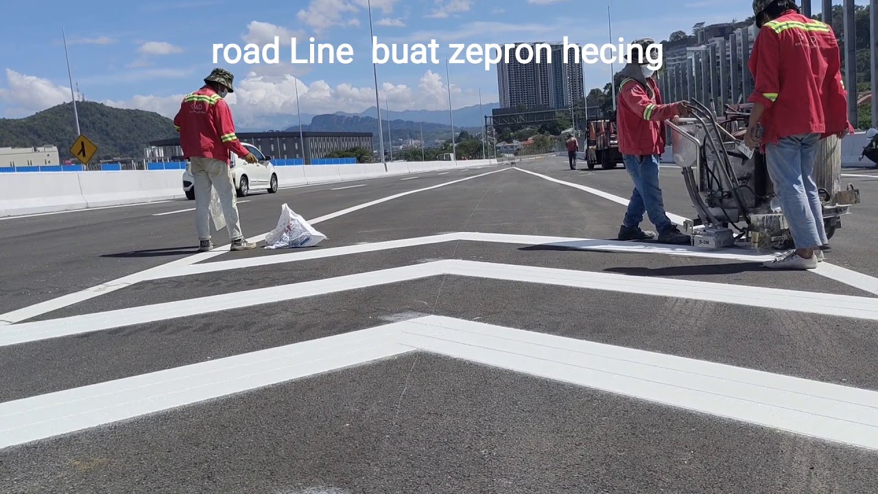 Road Line marking(Chevron hatching)
